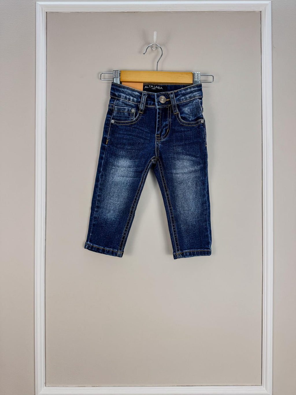 Jeans in Denim Scuro