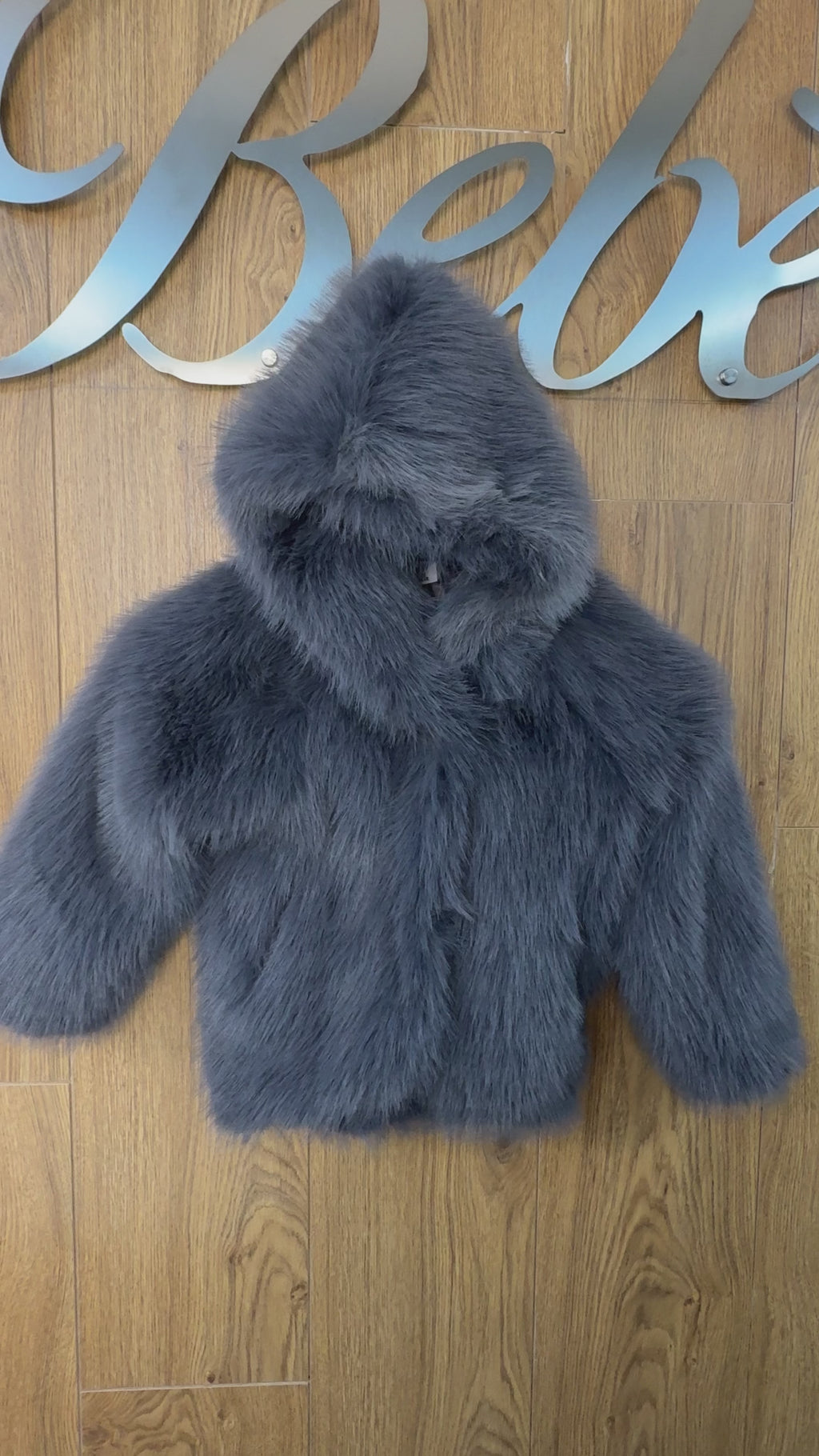 Pellicetta Parisian Chic